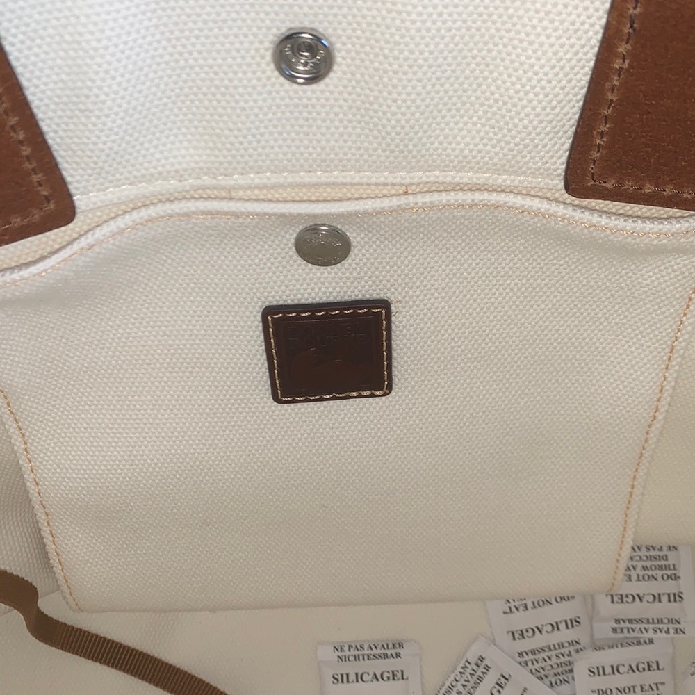 🚨SOLD🚨MLB WHITE DOONEY & BOURKE RED SOX TOTE - Picture 14 of 14